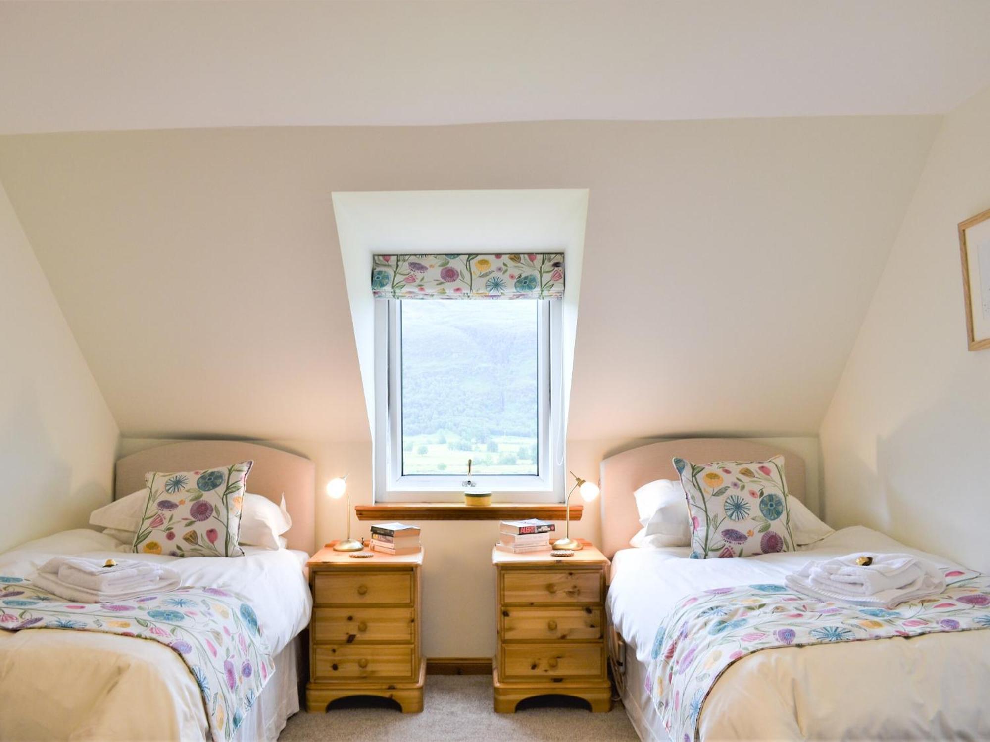 Carron View Villa Strathcarron Dış mekan fotoğraf